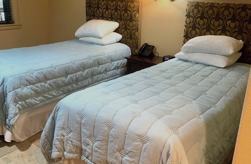 Wagoner Hotel | The Canebrake