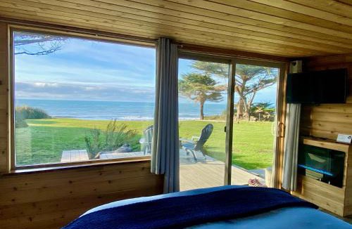 Gold Beach Apartment | The Cape