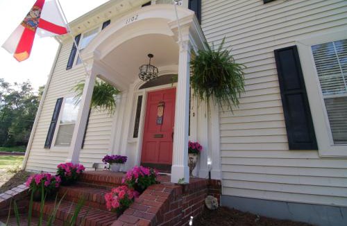 Tallahassee Bed & Breakfast | The Capitol Inn