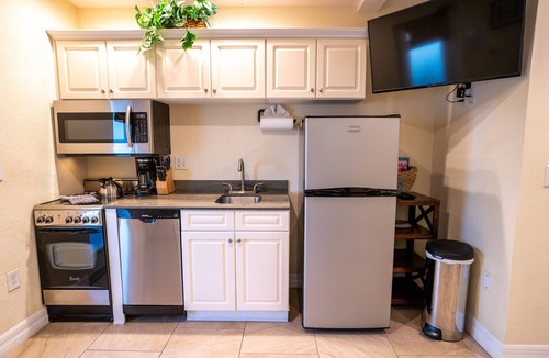 Siesta Key Hotel | The Capri at Siesta