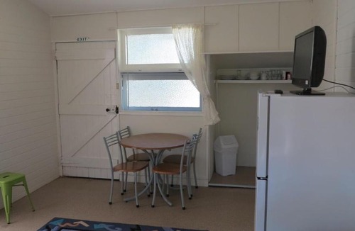 Arcadia Apartment | The Captain's Manor on Cook Unit 4