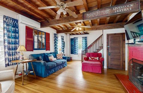 Ocean Park House | The Captain's Ship