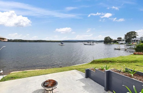 Coal Point House | The Captains Cottage