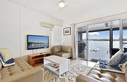 Coal Point House | The Captains Cottage