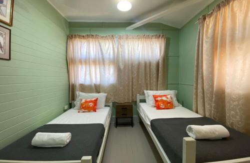 Arcadia Apartment | The Captains Manor on Cook 6