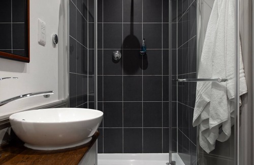 Five Oak Green Hotel | The Carpenters Arms