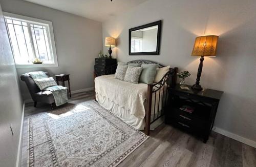 Guthrie House | The Carriage House at The Judges Chamber