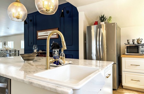 Kaministiquia House | The Carriage House