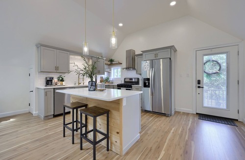 Columbia Apartment | The Carriage House-Serene, Rural Setting w/Firepit