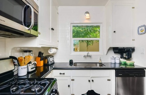Park West House | "The Carriage House" Upper Unit