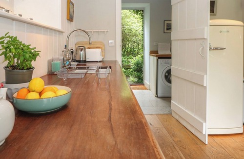 Ebbesborne Wake Cottage | The Cart Barn