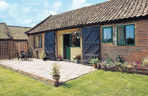 Hinton Cottage | The Cart Shed - E1768
