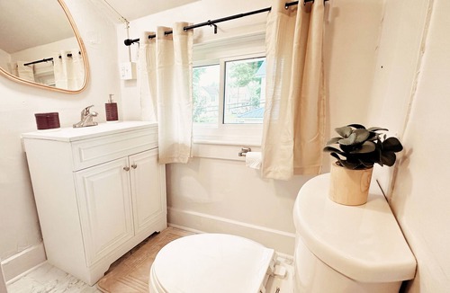 Bellefontaine Apartment | The Carter Loft- Near Downtown!