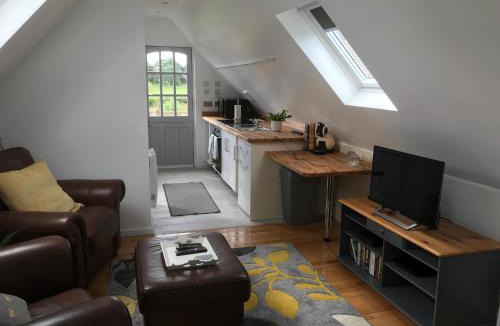 Woodbridge Apartment | The Cartlodge