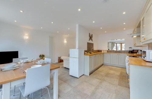 Sudbury House | The Cartlodge