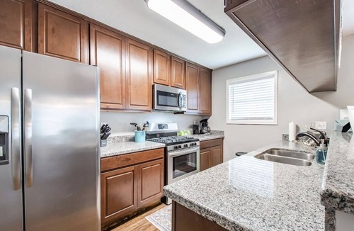 College Station House | The Casa at Kyle Field-one mile to Kyle Field