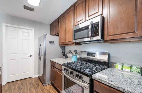 College Station House | The Casa at Kyle Field-one mile to Kyle Field