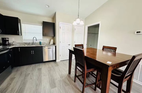 Ocala House | The Cascade-Minutes away from WEC, OBS, FAST & HITS. Located on W Hwy 40!