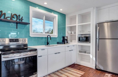 Wills Point House | The Casita @ Lago Vista Waterfront with Views