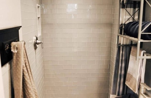 Brenham House | The Casita