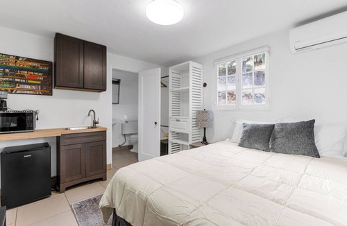 Newhall Other | The Castel Guest house