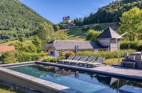Menthon-Saint-Bernard Villa | The Castle Treasure
