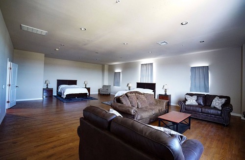 Rockwall Bed & Breakfast | The Castle at Rockwall