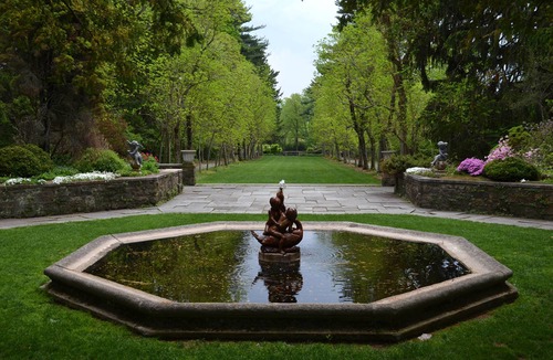 Ringwood Bed & Breakfast | The Castle at Skylands Manor