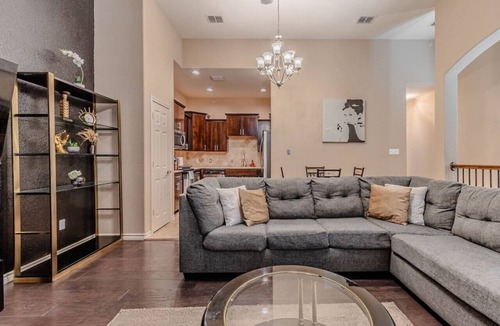 The Colony House | The Castle!by the Lake w/Pool & Balcony Grandscape