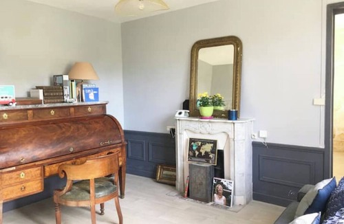 Vic-sur-Aisne House | The Castle House