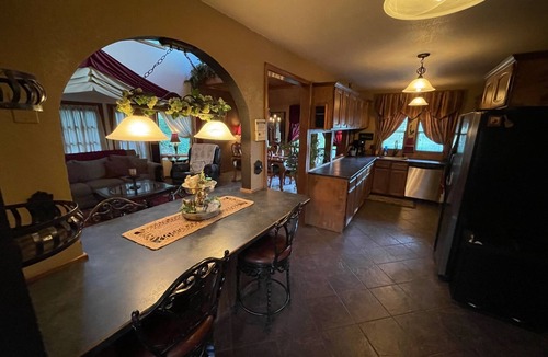 Crawfordsville House | The Castle House