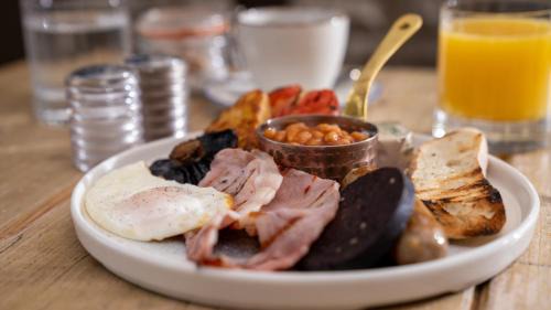 Spofforth Hotel | The Castle Inn