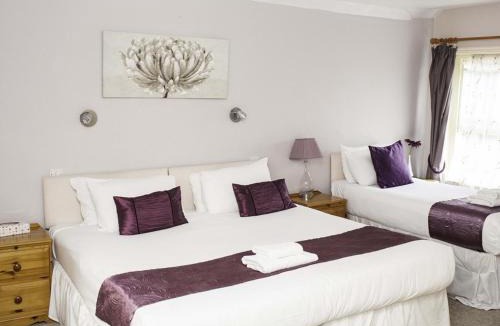 Bramber Bed & Breakfast | The Castle Inn Hotel