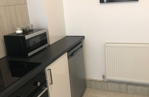 Tredegar Apartment | The Castle Lodge