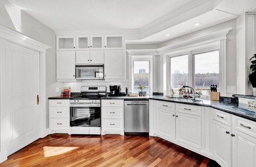 Halifax Villa | The Castle on Kearney Lake