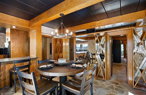 Acworth House | The Castle on Lake Acworth