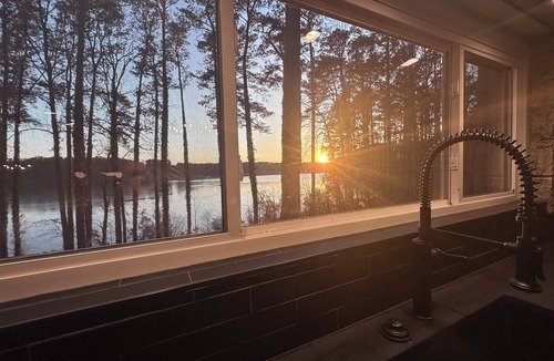 Acworth House | The Castle on Lake Acworth