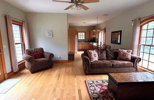 Shohola Apartment | The Castle on the Hill