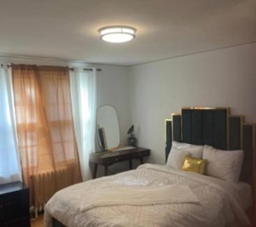 Pelham Apartment | The Castle