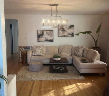 Pelham Apartment | The Castle