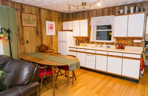 Kerhonkson Cabin | The Catskills Experience - No Car Needed