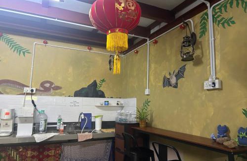 Tanah Rata House | The Cave - Adults Only