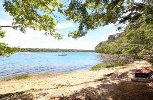 Tisbury House | The CAVU Mansion on Bellevue