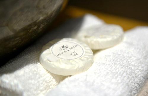 Pickering Hotel | The Cayley Arms Inn