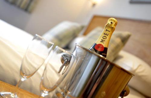 Pickering Hotel | The Cayley Arms Inn