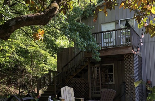 Boles Cabin | The Cedar Loft @ Wyld Farms