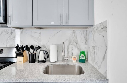Ontario Apartment | The Celestial Suite - BRAND NEW !
