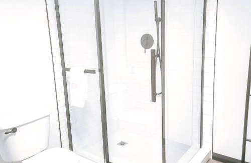 Waterford House | The Cellar Suite-Bonnieheath Winery and Lavender Farm