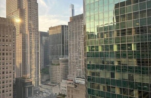 Midtown East House | The Central at 5th, a Hilton Club - Studio Penthouse - SPH