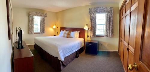 Pittsfield Hotel | The Central Downtown Inn Suites